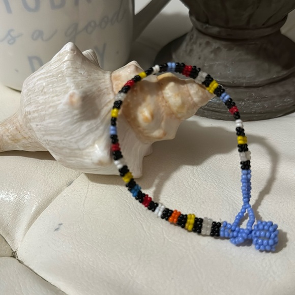 Free With $25 Purchase-Handmade Seed Bead Bracelet - Picture 2 of 9